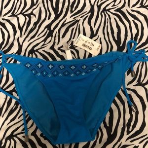 Bikini bottoms - Size Medium - NWT